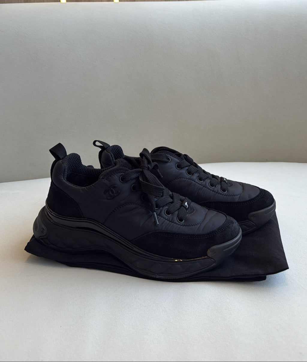 Chanel Sneakers Preloved
