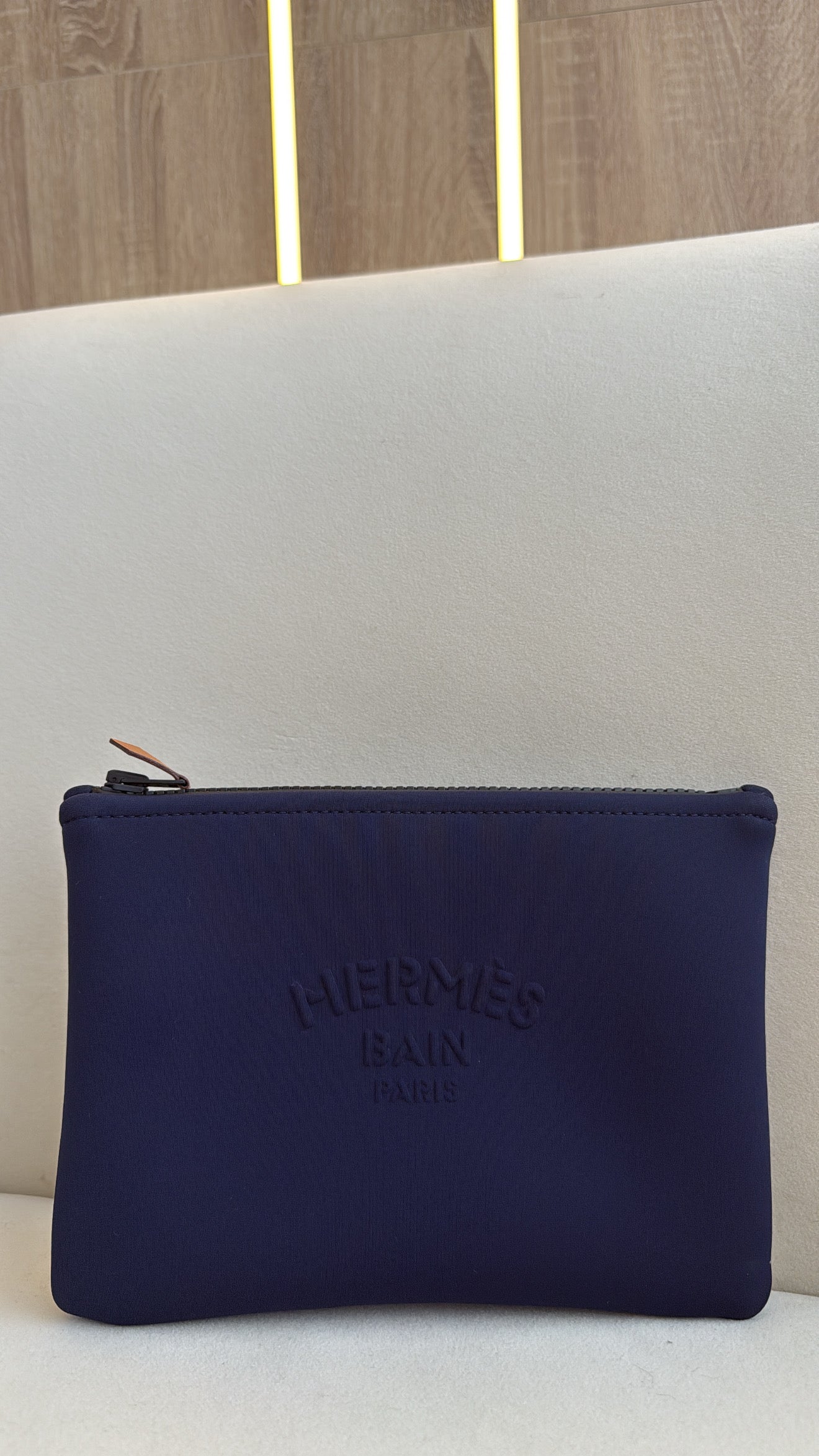Hermes Neobain case